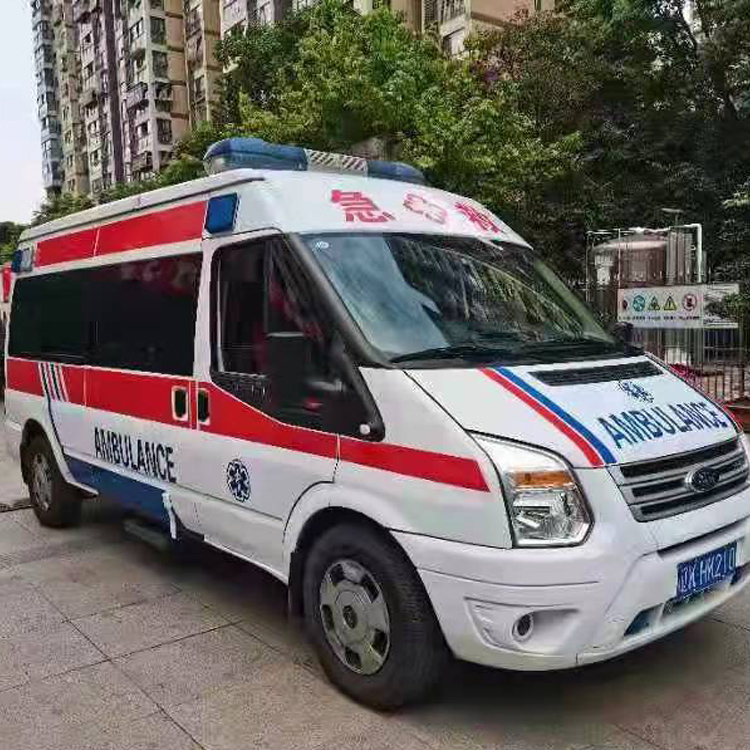 白河长途救护车护送病人返乡